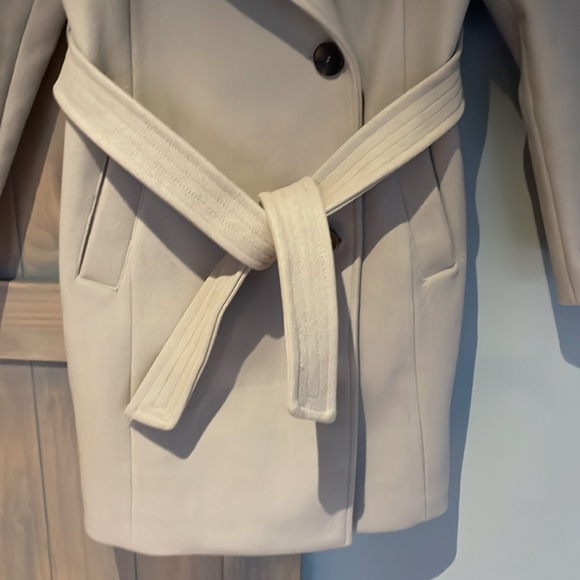 Grey coat - Picture 5 of 11